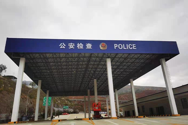 新民网架结构屋顶